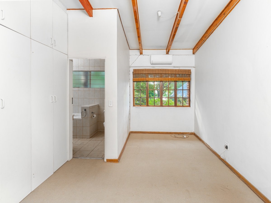 4 Bedroom Property for Sale in Ifafi North West